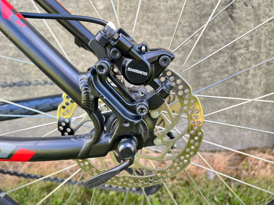 Rower CUBE Attention rama 18' koła 26'