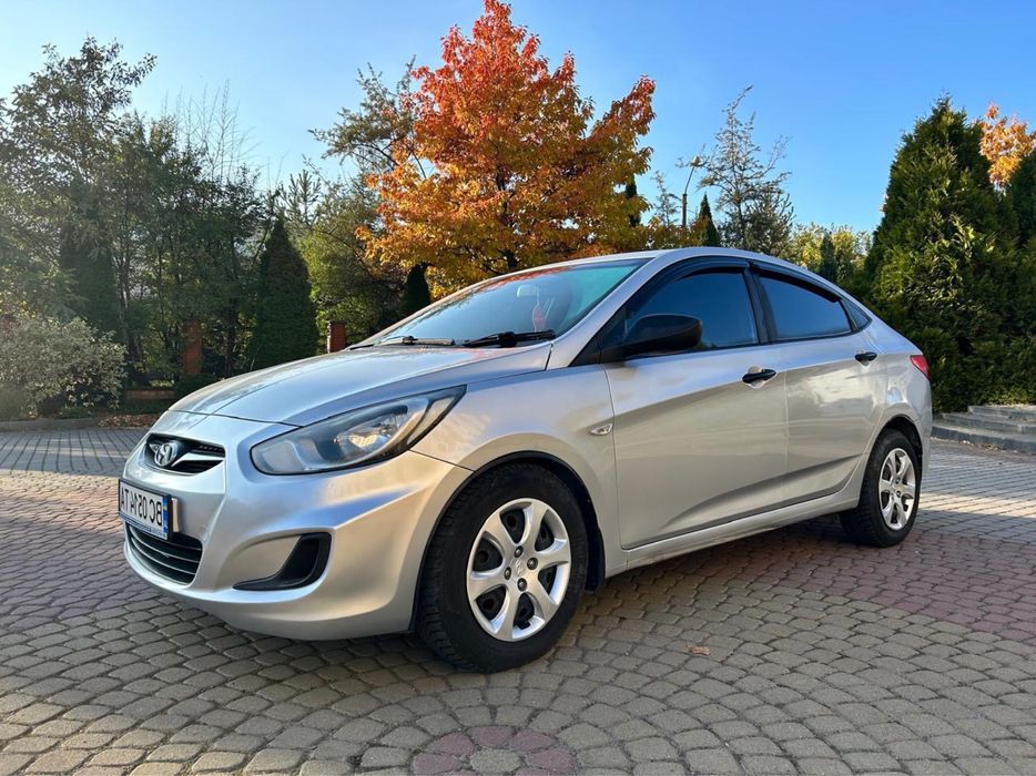 Оренда авто Львів. Hyundai Accent 1.4