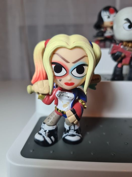 Lote 12 Funko Mystery Mini Suicide Squad
