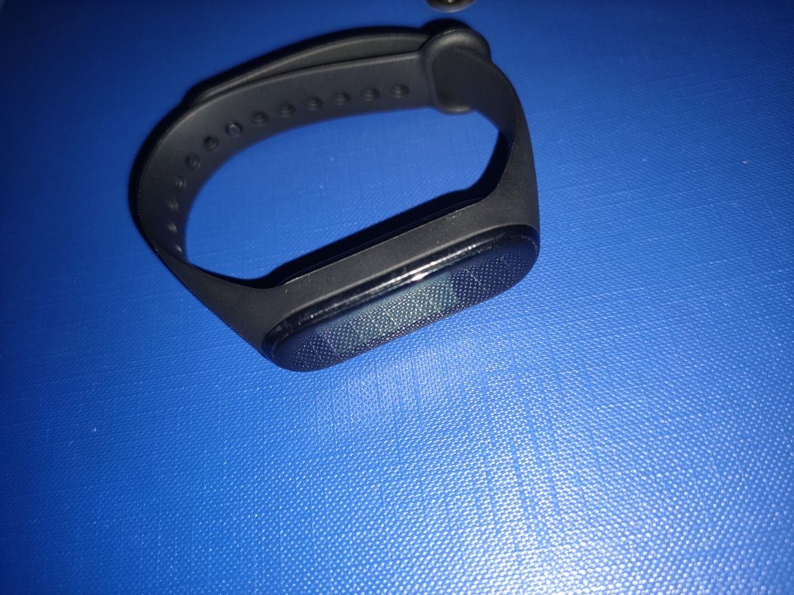 Smartband Mi Band 4 opaska sportowa czarna nowy pasek