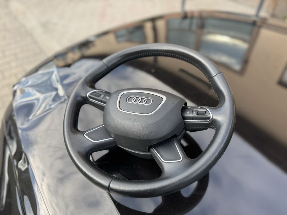 Kierownica Czteroramienna Audi A6C7 A8D4 ,Łopatki ,Bardzo Ładna!