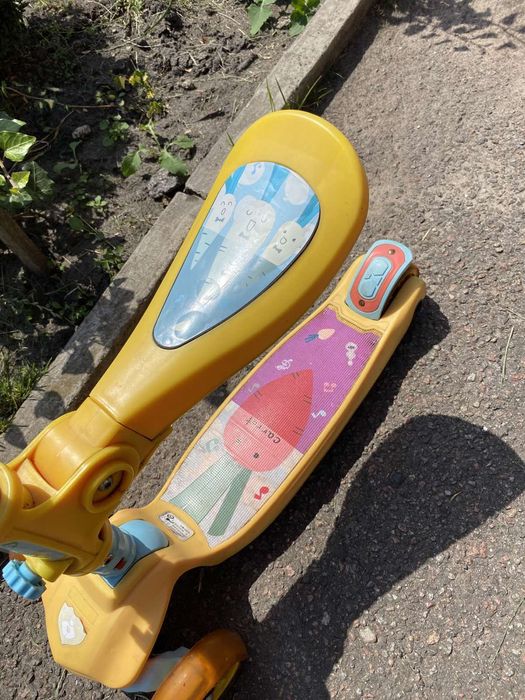 Самокат у збереженому стані