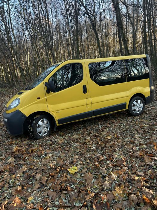 Продам Opel Vivaro