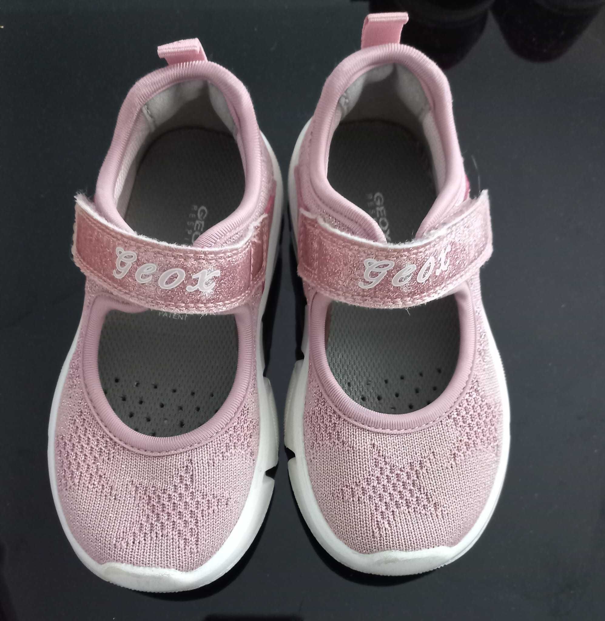 Enxoval Sapatos para bebé menina. T 17-26. Zippy|Geox|Vertbaudet|Crocs