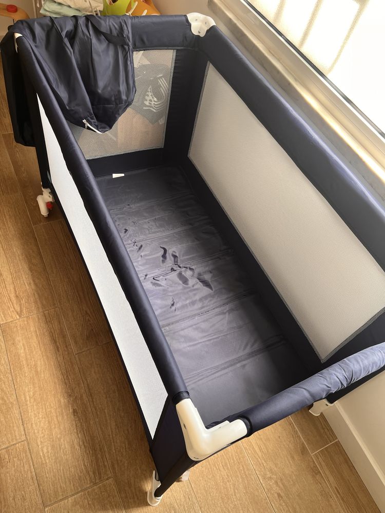 Cama de viagem Zippy