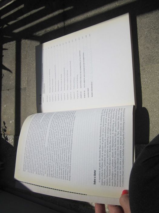 Livro Marketing Ferramentas de decisão para executivos Alexander Hiam