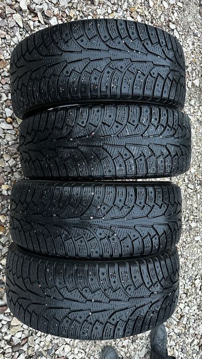 215/55/16 Nokian