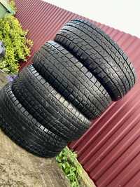 Комплект резини 245/70 R 16