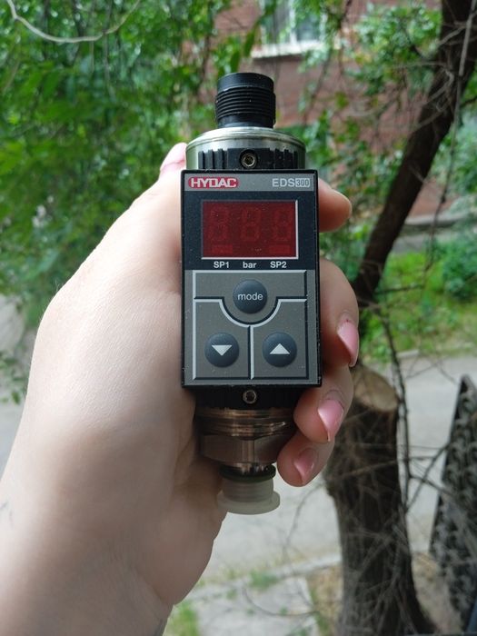 Электронное реле давления HYDAC