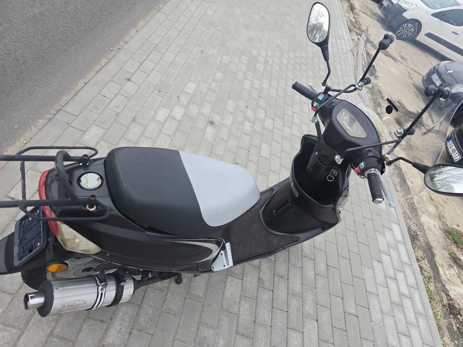 SKUTER v-clic na dowód bardzo dobry stan 50 4-suw szyba