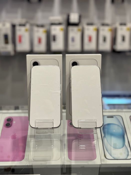 NOWY • iPhone 17 • 256 GB • White • GWARANCJA • biały •
