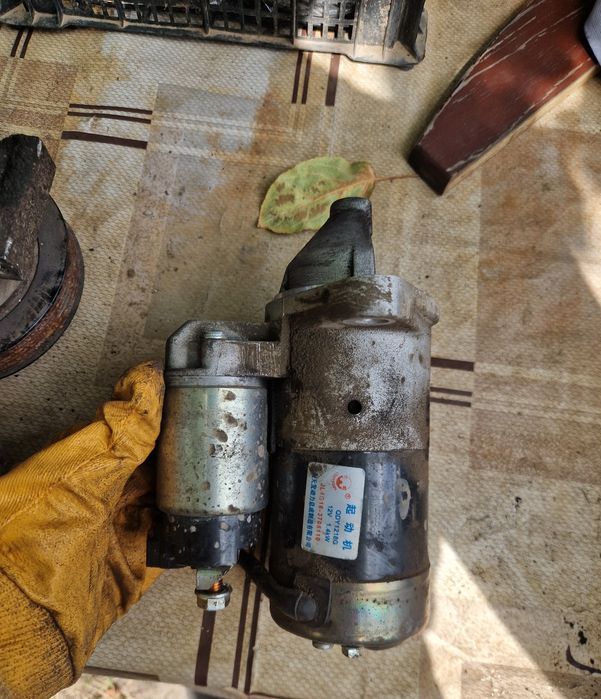 Передний бампер Geely Emgrand  Хетчбек Джили емгранд