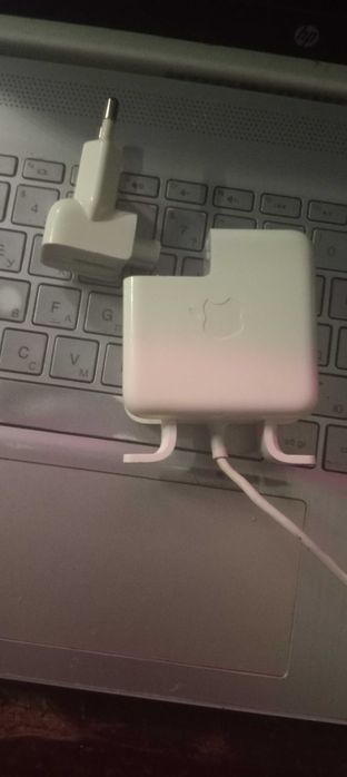 Зарядное устройство Apple