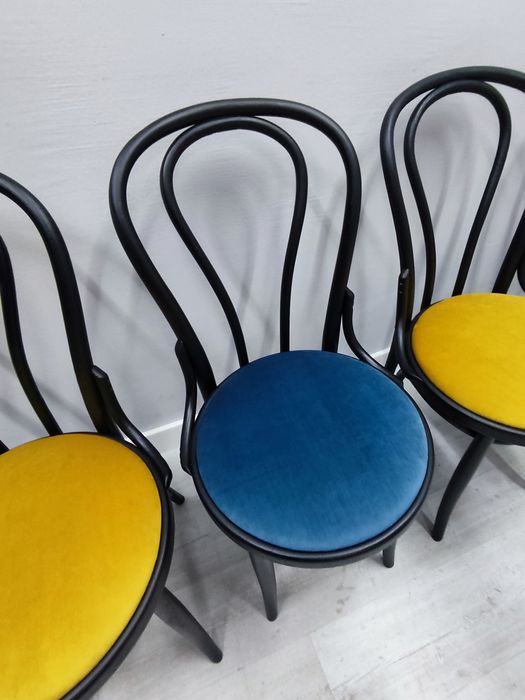 Krzesła Thonet Fameg Radomsko a18 nowe loft 20szt.