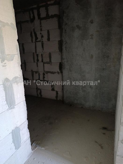 Продаж 1к.великой квартири в Голосіївськом р-н.