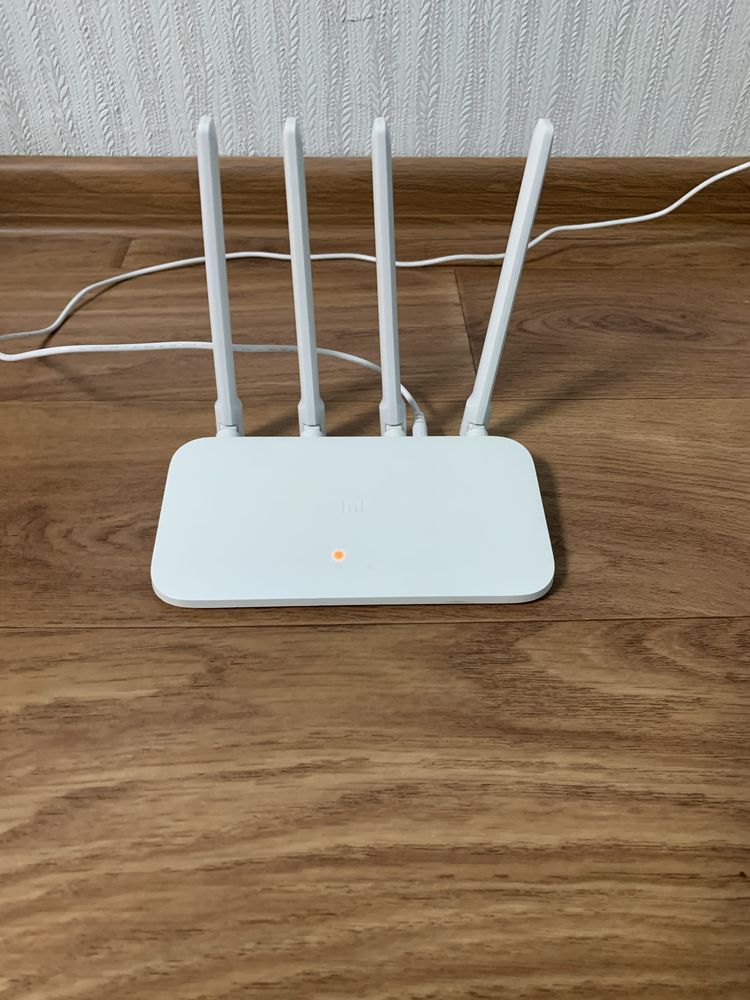 Маршрутизатор Xiaomi Mi WiFi Router 4C