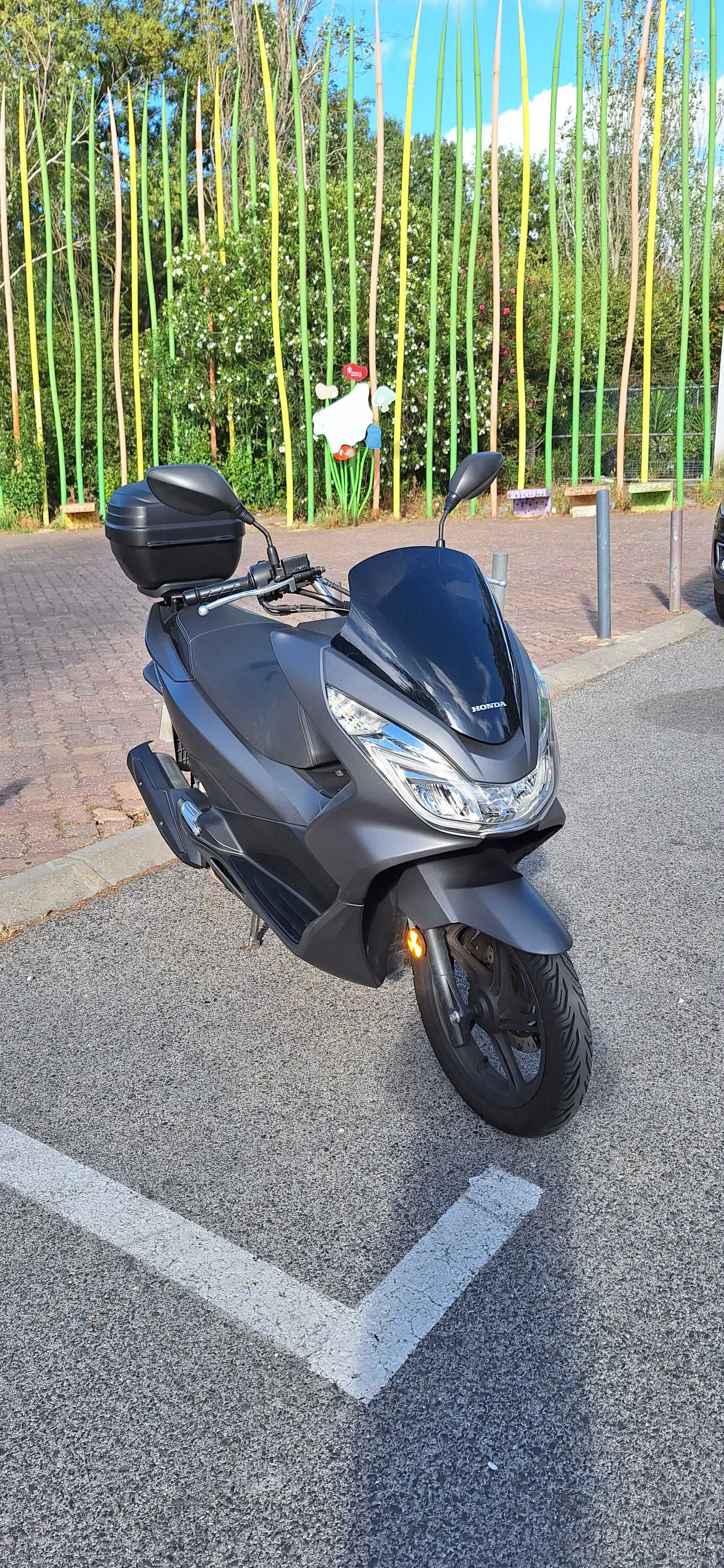 Honda PCX 125 - Bom estado