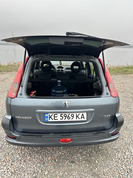 Продам Пежо 206 SW