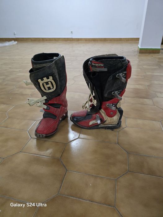 Boatas de moto cross