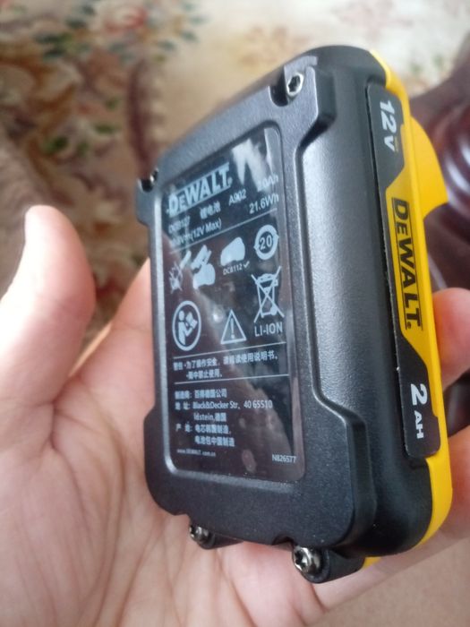 Laser krzyżowy 12 lini zielonych