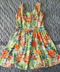 Літня сукня, плаття
