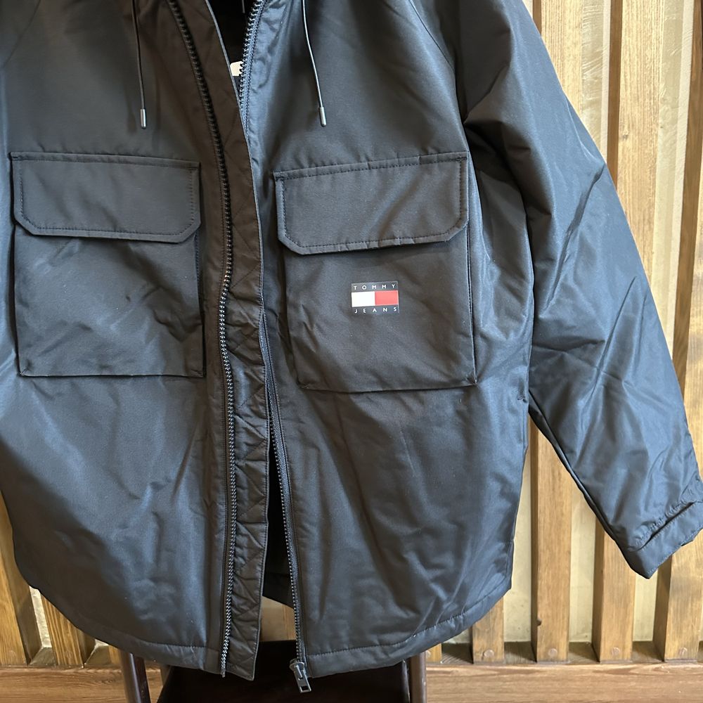 Tommy  Jeans . Куртка чоловіча. Оригінал . Нова. Розмір. - L ; XL