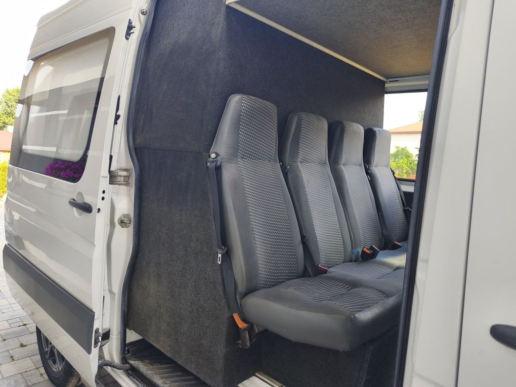Volkswagen VW Crafter brygadówka 7 osób ekstra wyposażenie