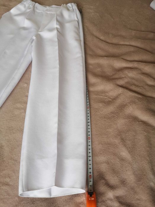 Strój komunijny dla smukłego chłopca 134 - kompletny