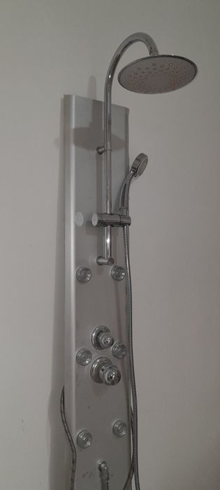 Duche, cabine casa de banho