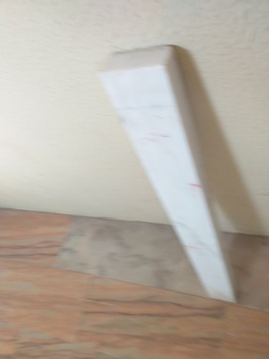 Pedra para devidir divisão/ porta ?