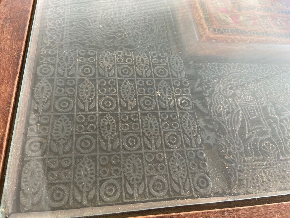 Mesa rústica antiga madeira maciça trabalhada