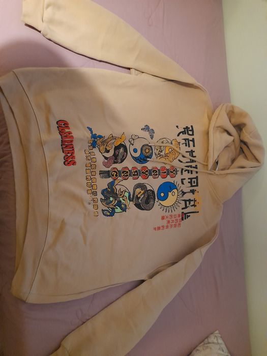 Sweatshirt com capuz