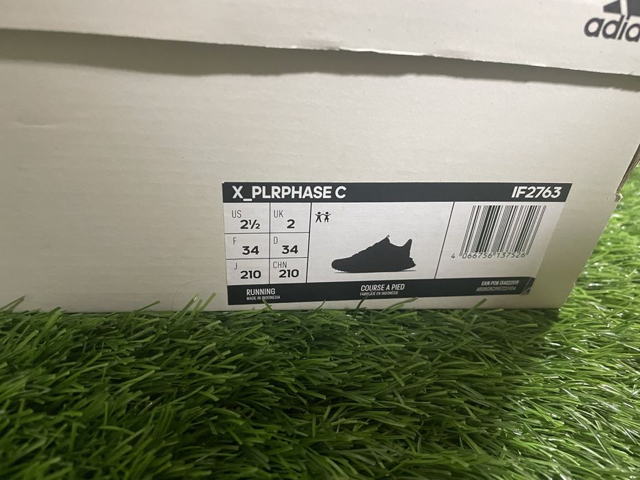 Продам ботинки Fila