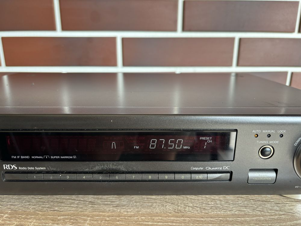 Tuner Technics st-gt 650