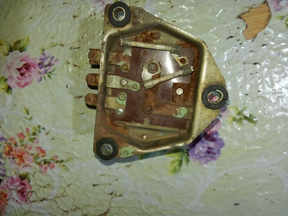 Реле зарядки РР-330 МТ Днепр