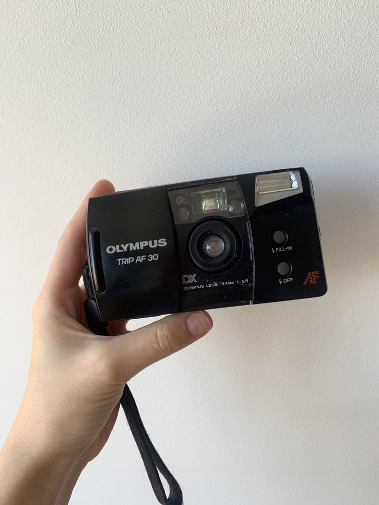 Плівкова камера olympus TRIP AF 30