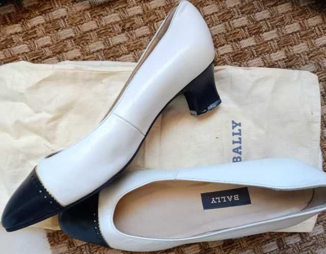 Sapatos «Bally», clássicos, couro, qualidade superior, 5 1/2, NOVO