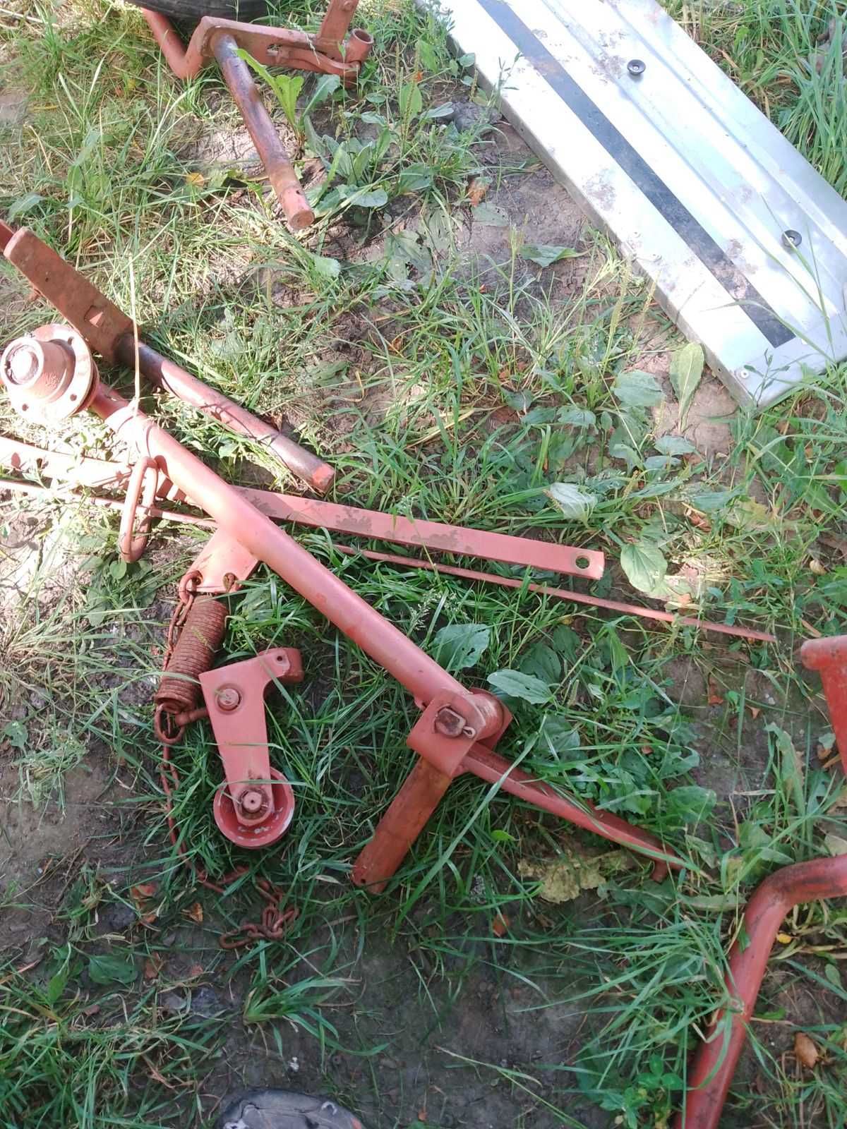 Ramię do zgrabiarki