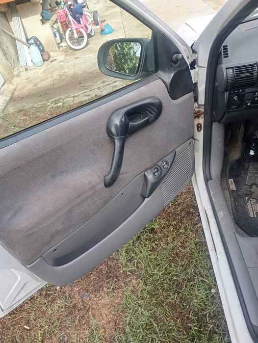 Opel corsa b 1700 TD ano 2000