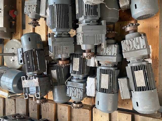 Motoreduktory do maszyn, linii produkcyjnych