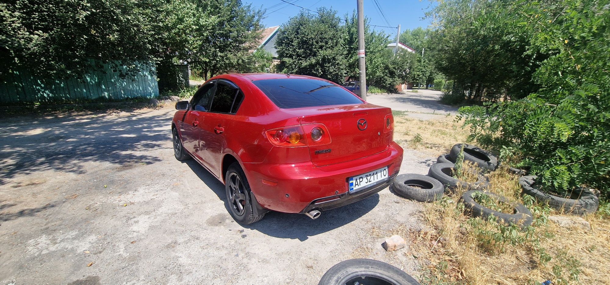 Мазда 3 2004 г.в автомат газ.бенз