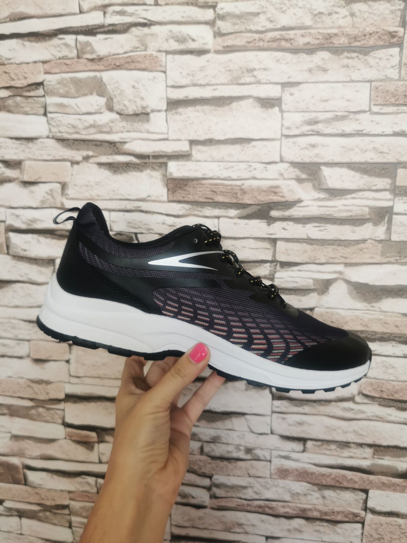Nowe buty męskie r. 44