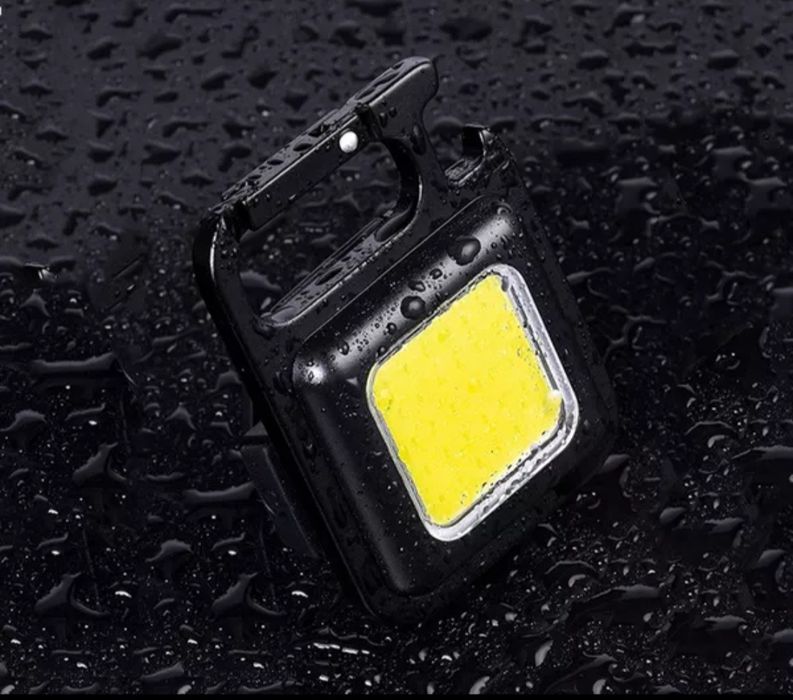 Ліхтарик ,фонарик, з карабіном ,магнітом, підставкою і індикатором