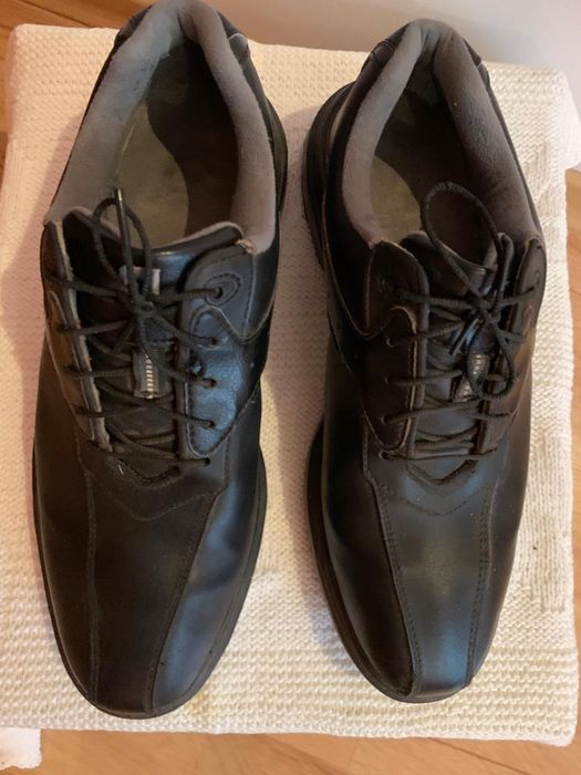 Чоловічі спортивні шкіряні туфлі FootJoy Greenjoys. Розмір 9. Б/У