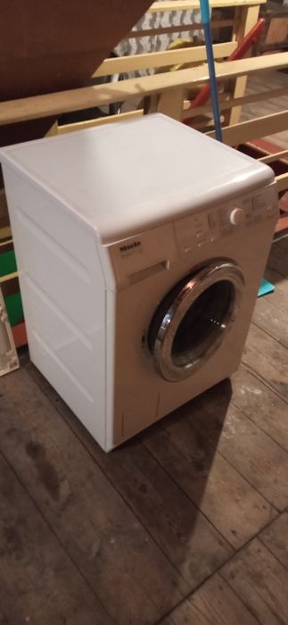 Pralka Miele  używana sprawna.