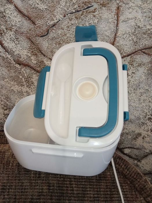 Ланч- бокс с подогревом, цвет белый с голубыми ручками