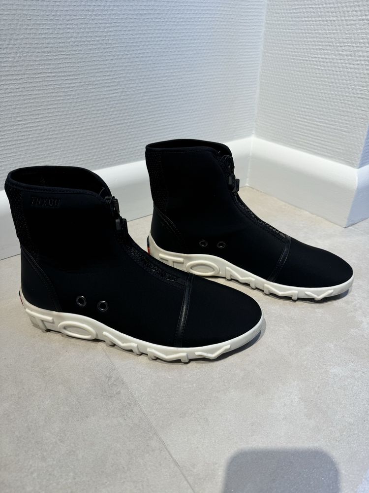 Botki Tommy Hilfiger rozmiar 40 sneakersy za kostkę Gigi Hadid