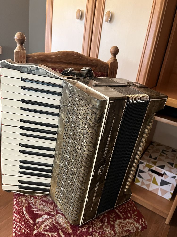 Akordeon Hohner Verdi II