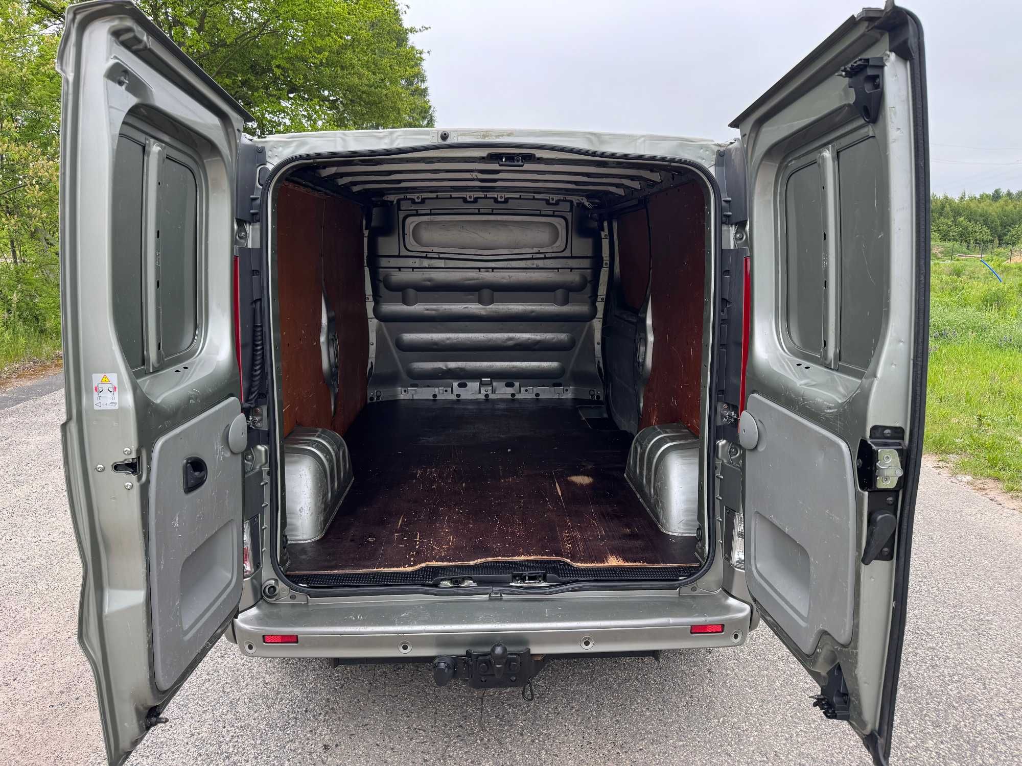 OPEL VIVARO*L2H1*100%oryginał*Klima*3 osoby*dobre auto