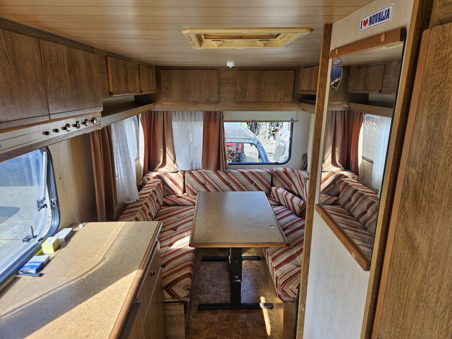 Przyczepa kampingowa marki Adria